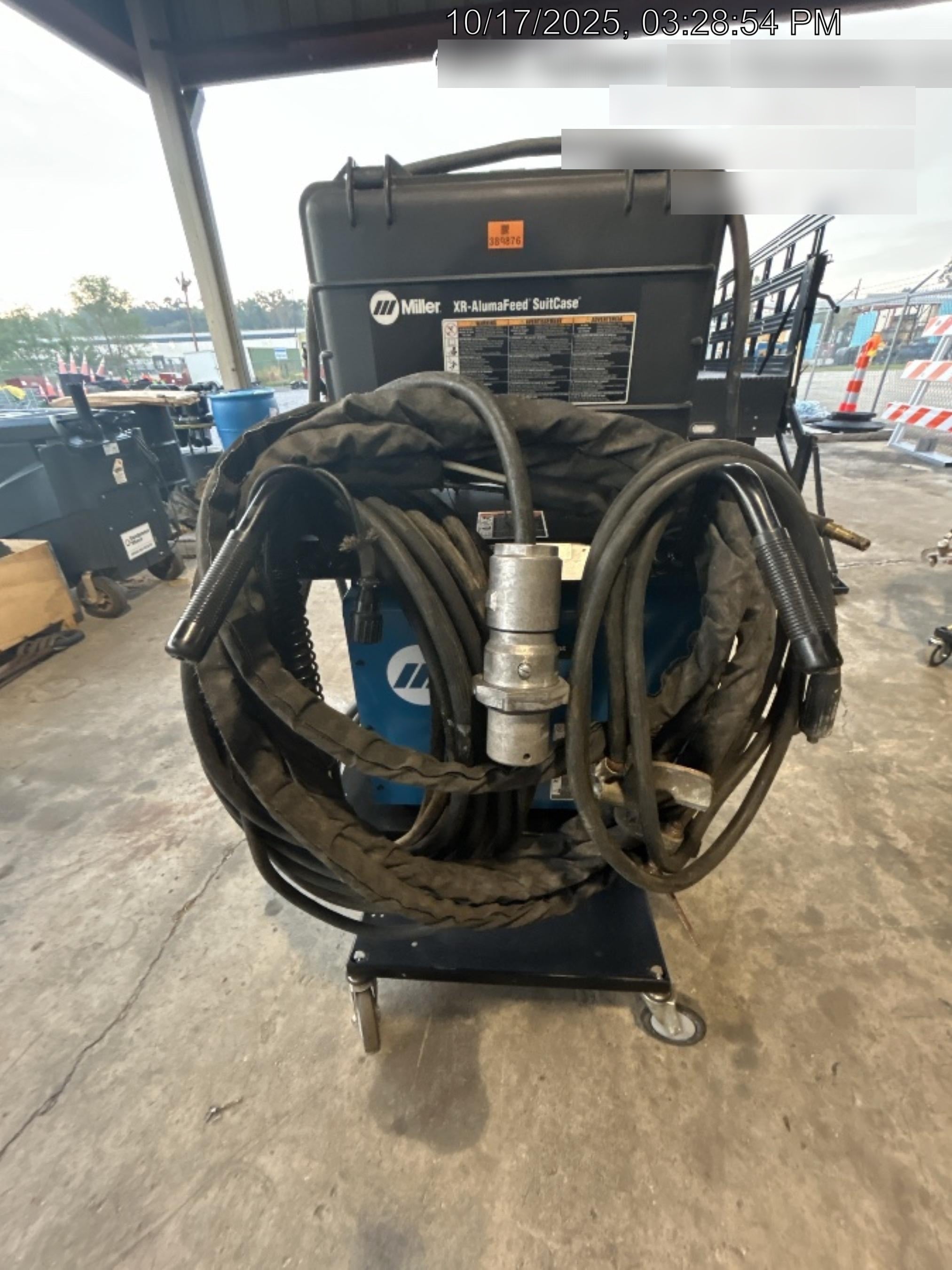 2023 MILLER ELECTRIC XR-AlumaFeed