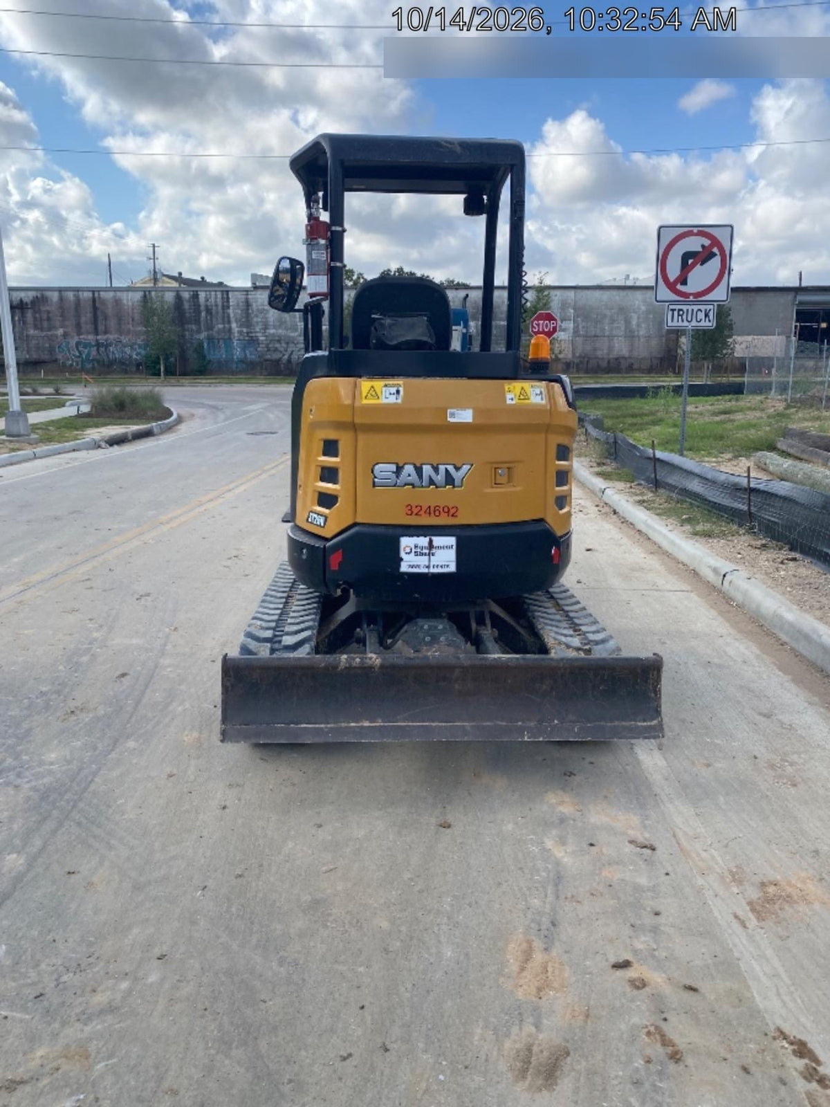2023 SANY SY26