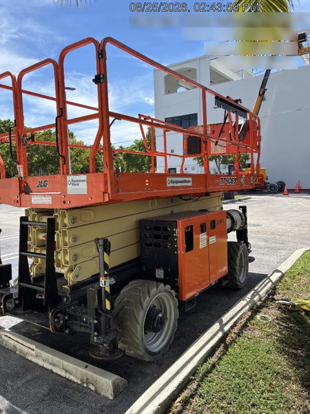 2022 JLG RT4069