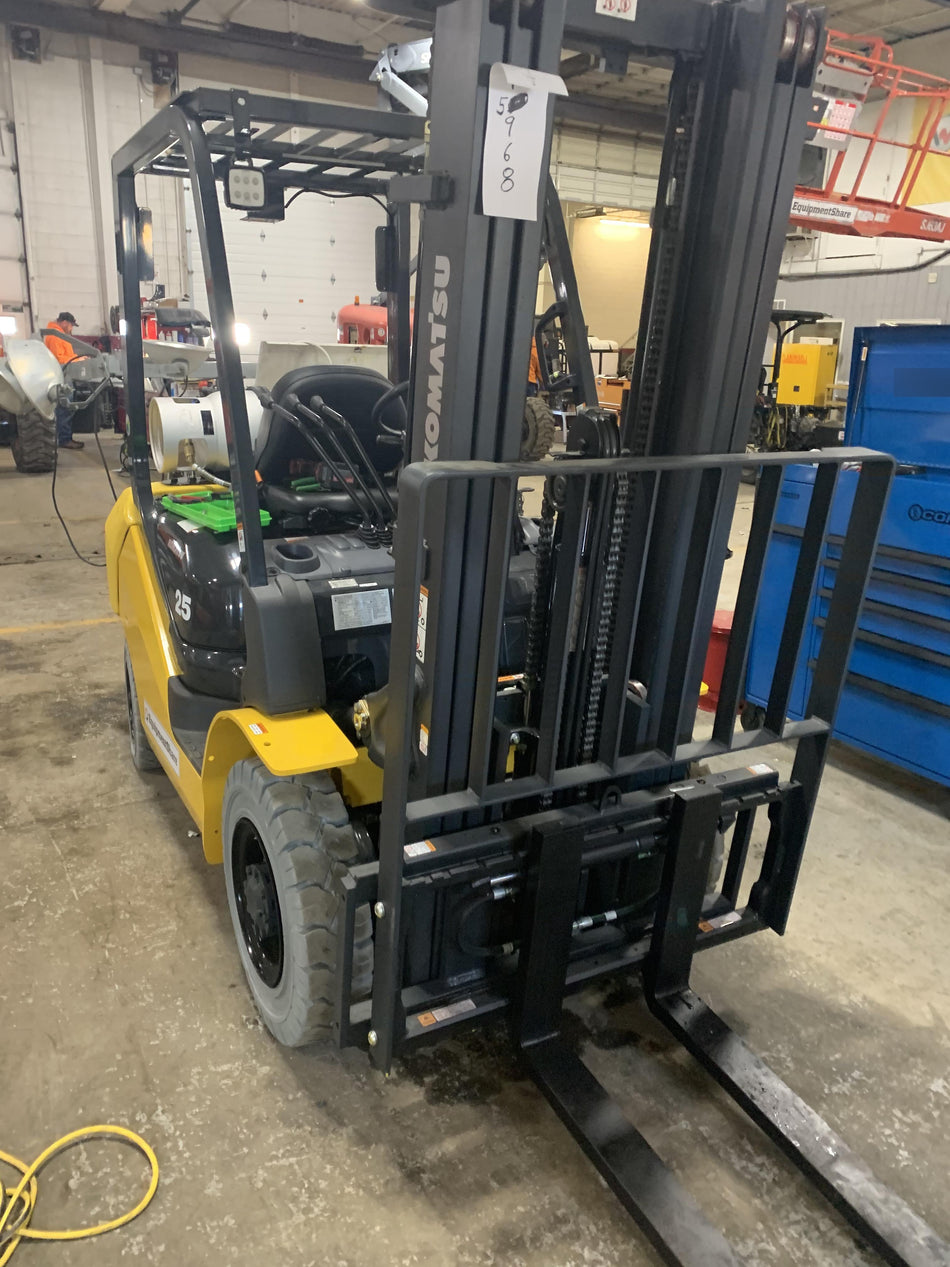 2020 KOMATSU FG25T-16