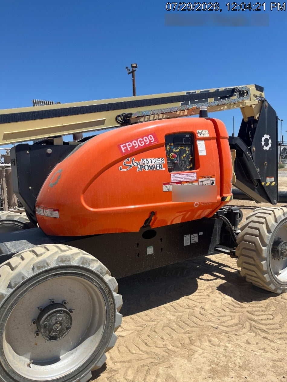 2025 JLG 600AJ
