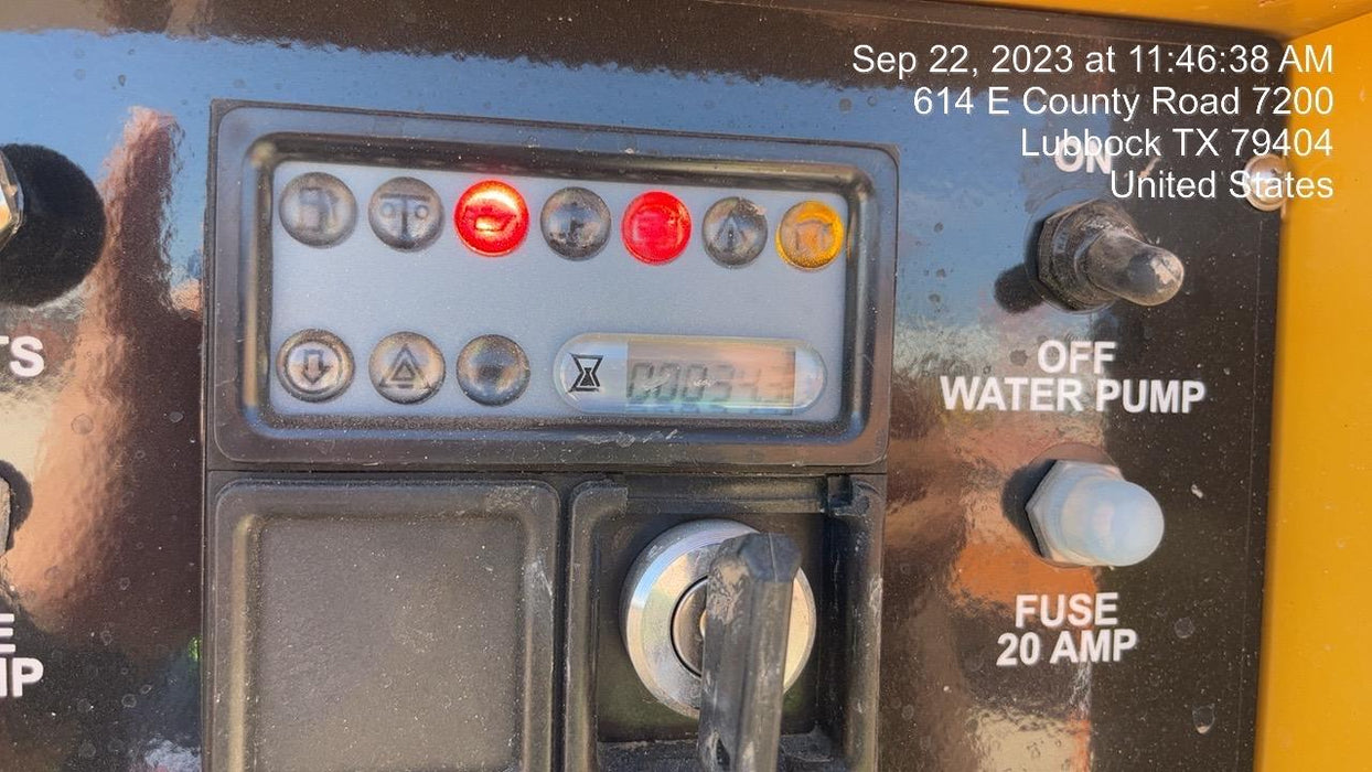 2023 Vac-Tron LP573XDT T4 Koehler Diesel Engine, 500 Gallon Debris Tank, x2 100 Gallon Water Tanks