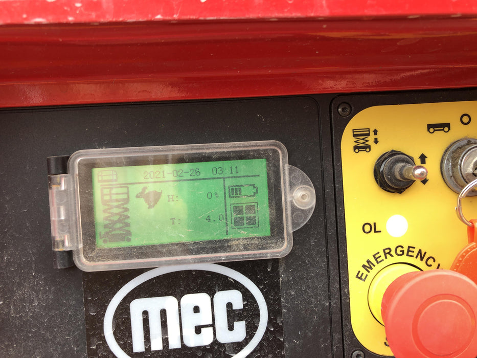 2020 MEC 1330SE Solid NM Tires, Steel Swing out Doors, LCS, Beacon, 900W Invertor