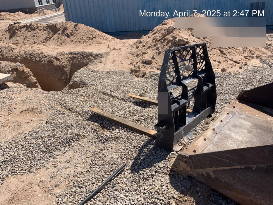 2020 PALADIN 48" Pallet Forks - Paladin