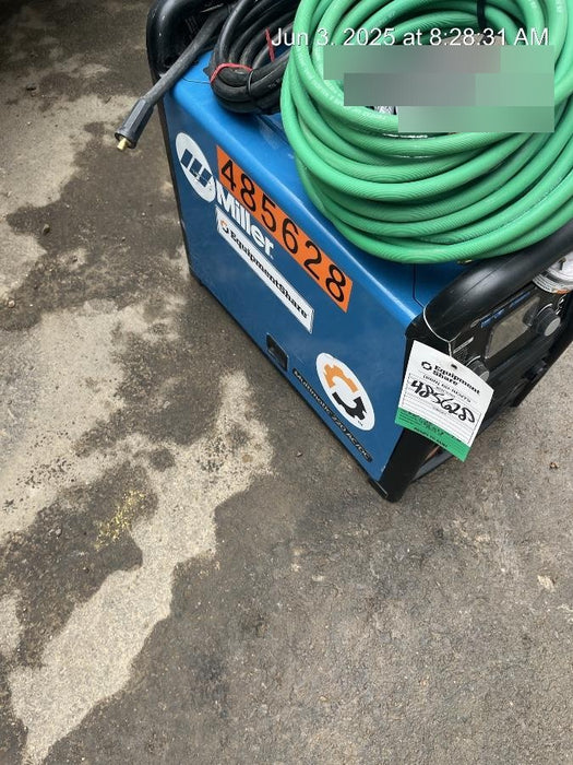 2025 MILLER ELECTRIC Multimatic 220
