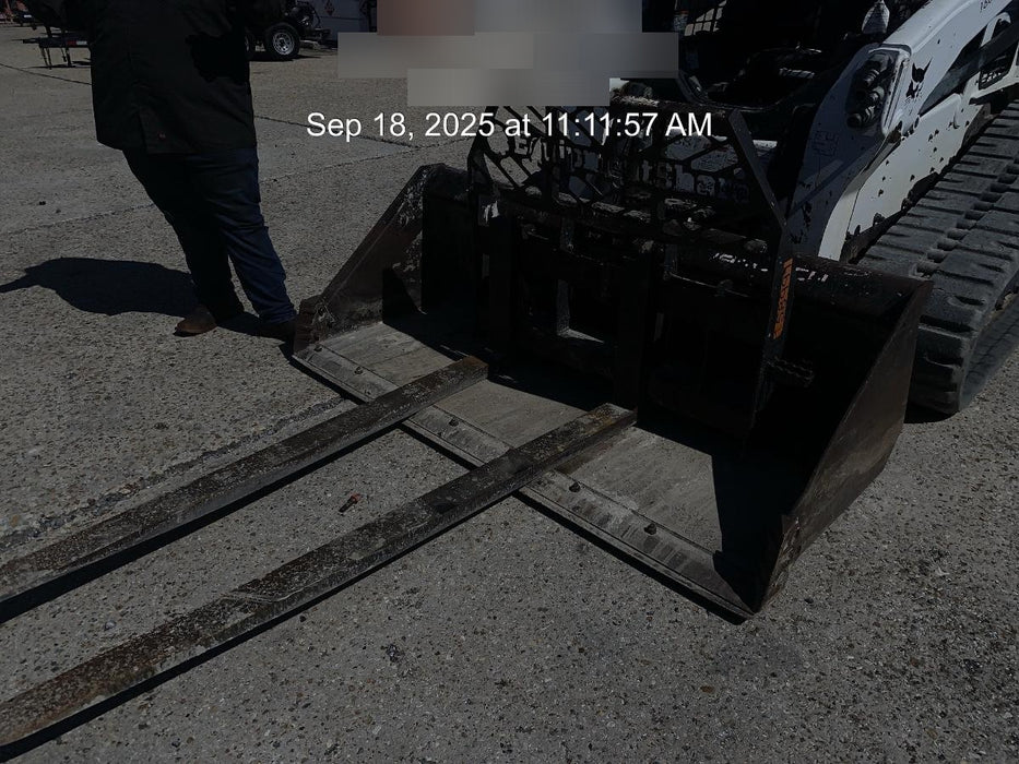 2021 PALADIN 48" Pallet Forks - Paladin