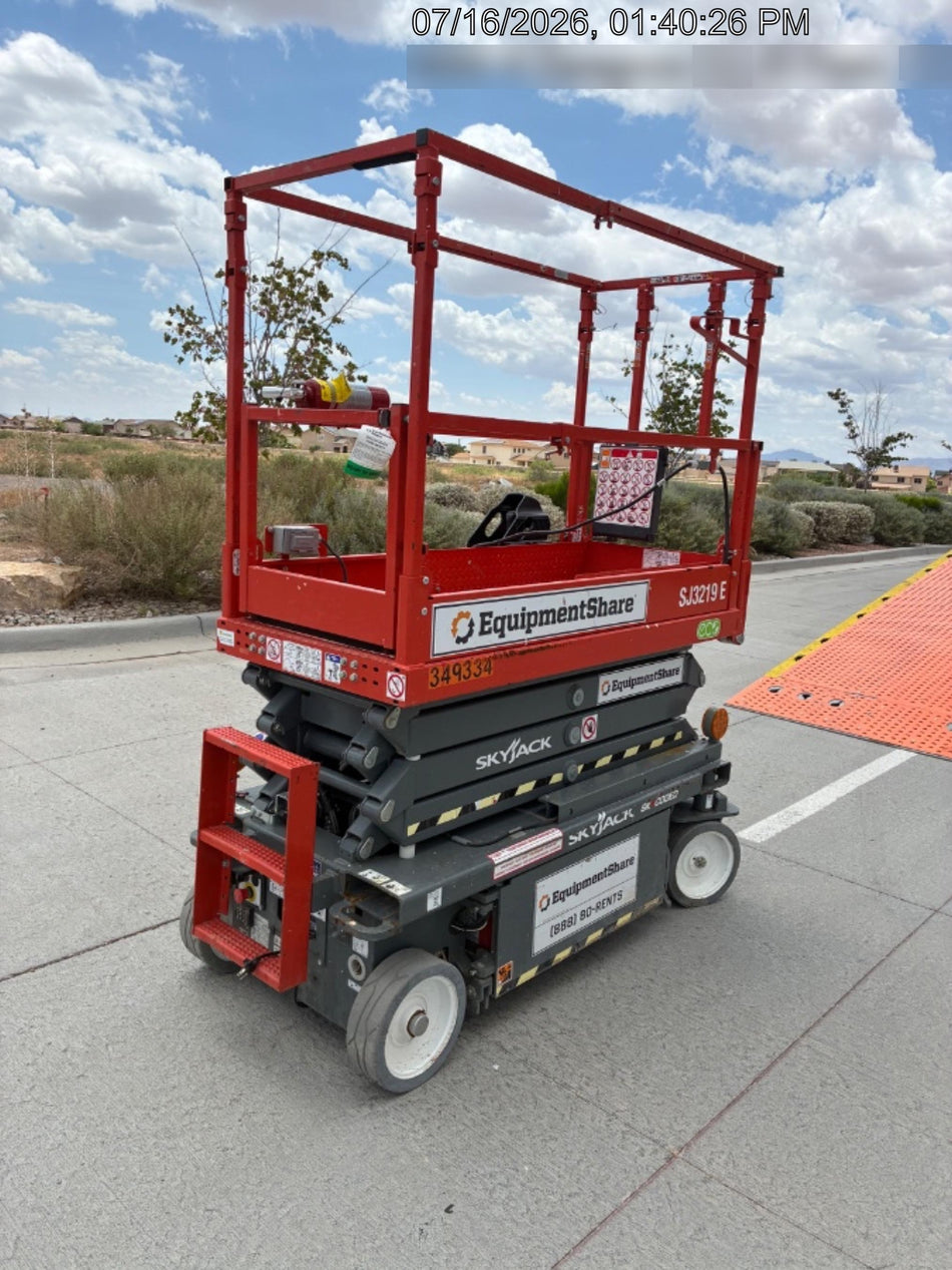 2023 SKYJACK SJ3219