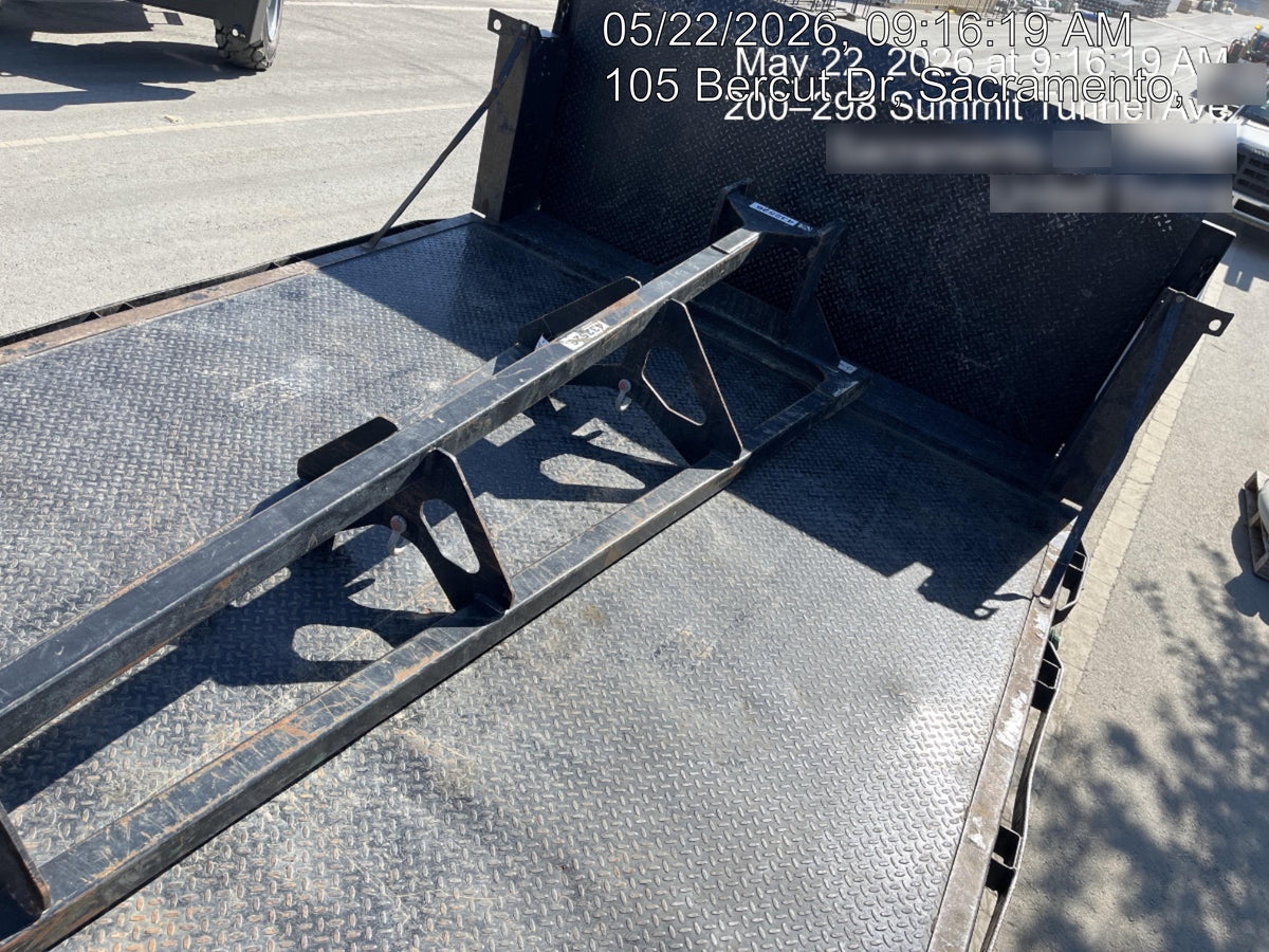 2024 JLG 1001275853