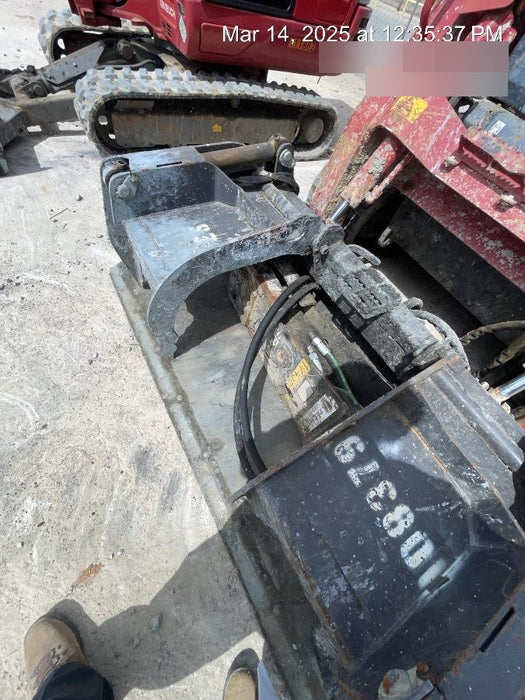 2020 PALADIN 76" Scrap Grapple Bucket - Paladin