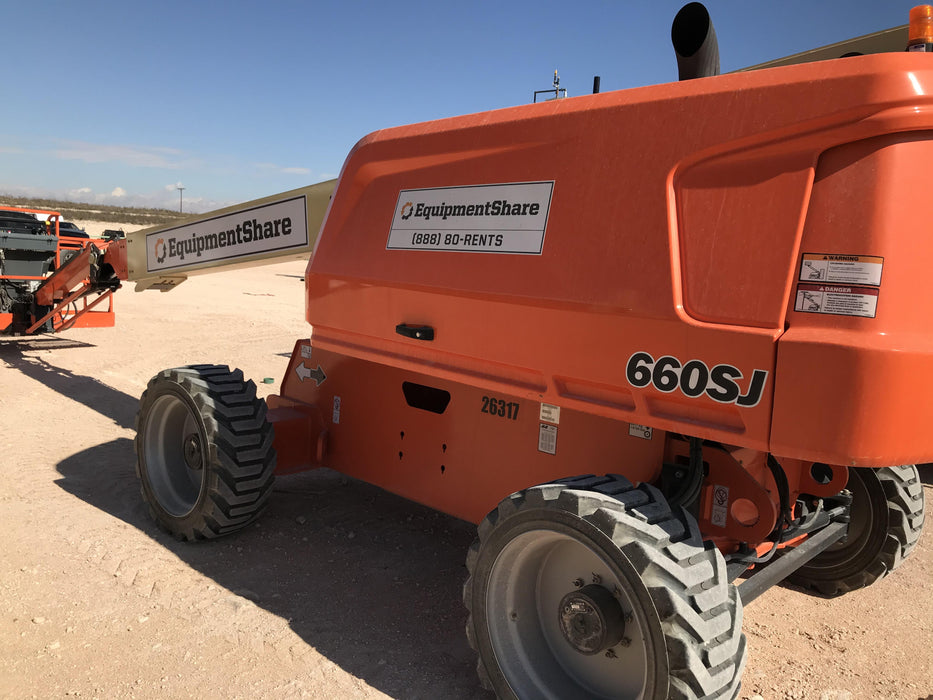 2019 JLG 660SJ