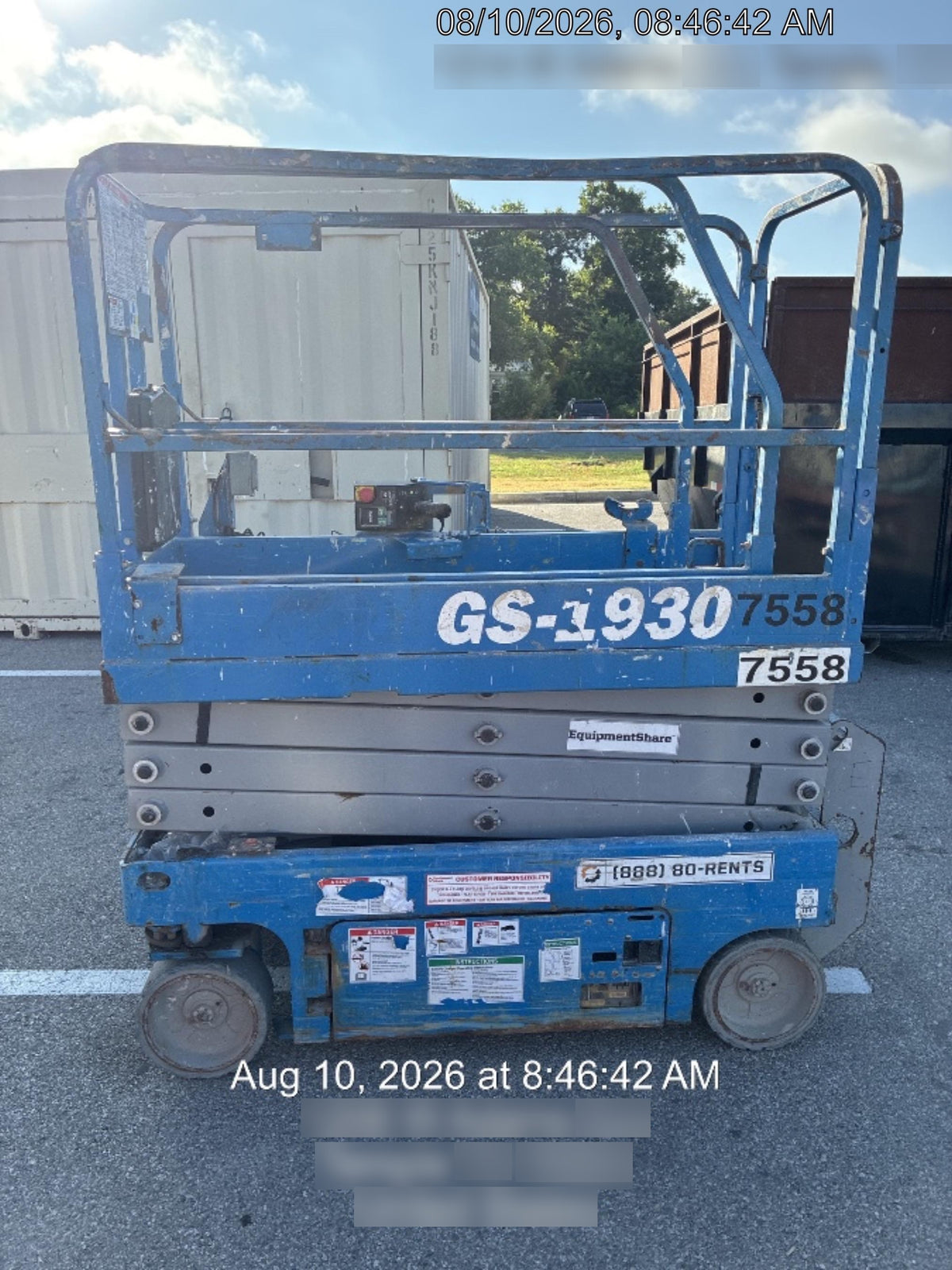 2017 Genie GS-1930 Genie GS-1930 Lift w/Fixed Rail and Chain Entry