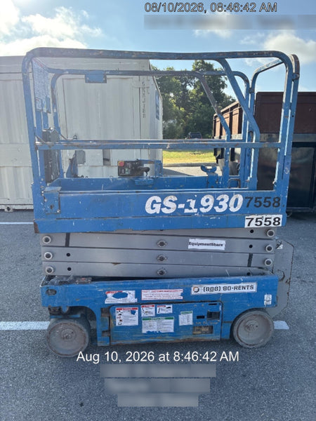 2017 Genie GS-1930 Genie GS-1930 Lift w/Fixed Rail and Chain Entry
