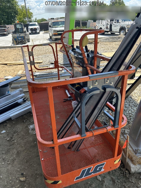 2025 JLG 660SJ