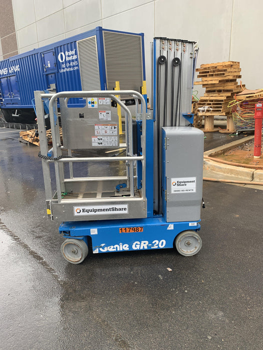 2020 GENIE GR-20