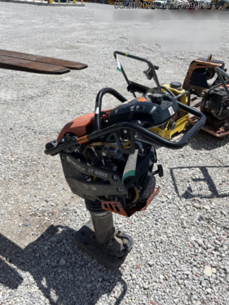 2024 HUSQVARNA LT5005