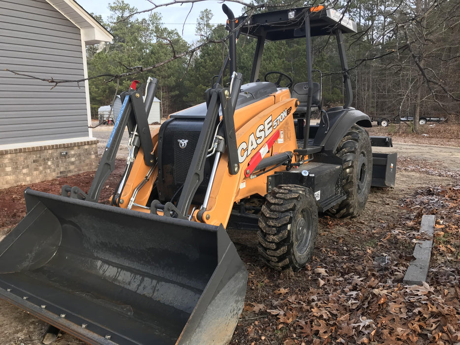 2019 Case 570N EP Canopy, 4WD, GP Front Bucket, Dual Tilt Cylinder, 84" Box Blade w/ Scarifier, Wheel Weights, Beacon