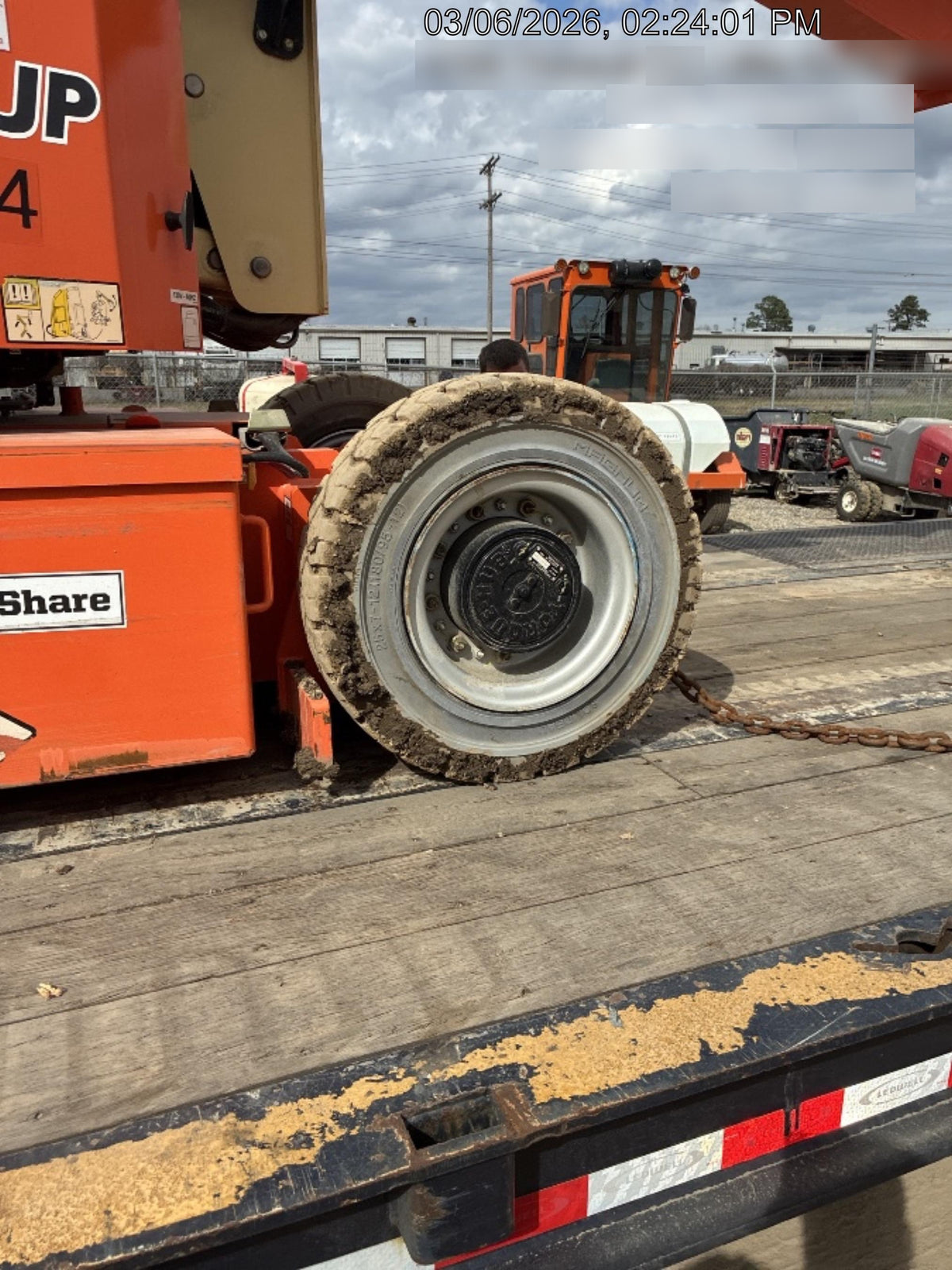 2019 JLG E300AJP