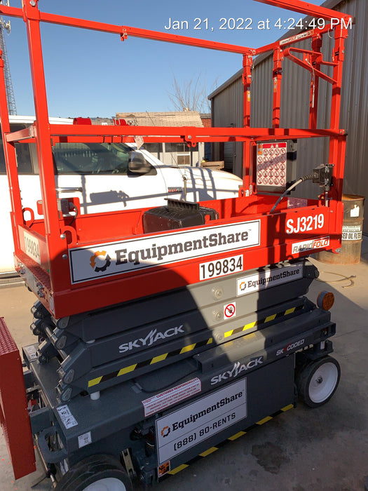 2021 SKYJACK SJ3219