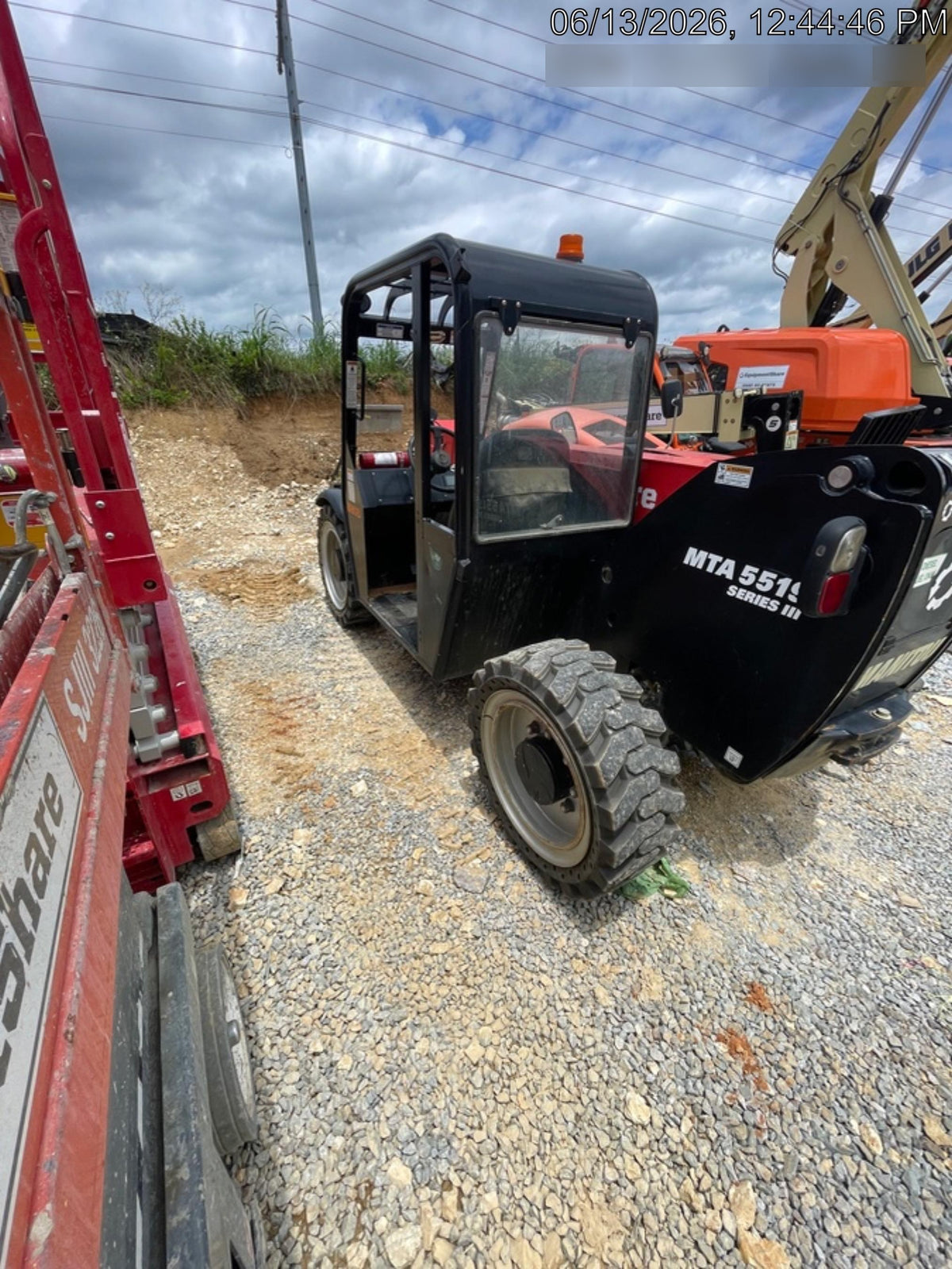 2021 MANITOU MTA5519