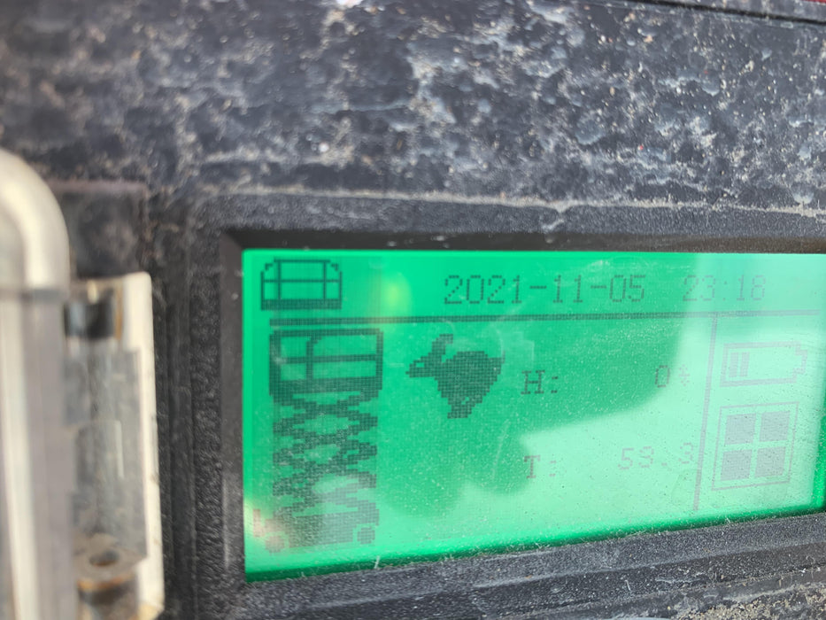 2020 MEC 1330SE Solid NM Tires, Steel Swing out Doors, LCS, Beacon, 900W Inverter