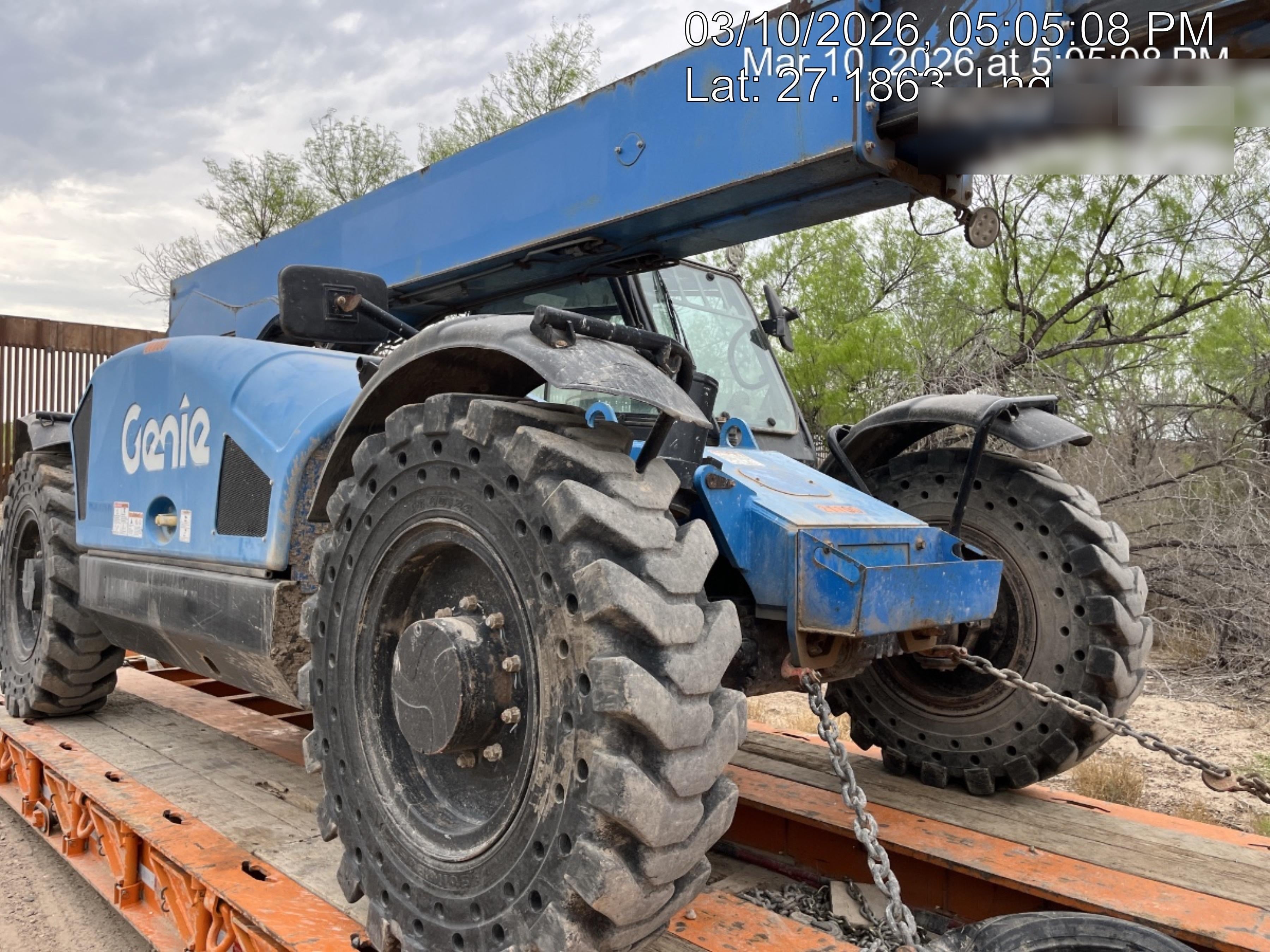 2019 Genie GTH-844 Genie GTH-844 w/Enclosed Cab w/HVAC, Work Lights, Solid Tires, Beacon, 60" Carriage and Forks