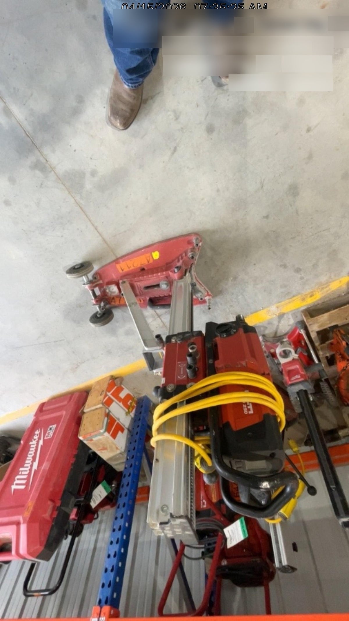 2019 HILTI DD 250