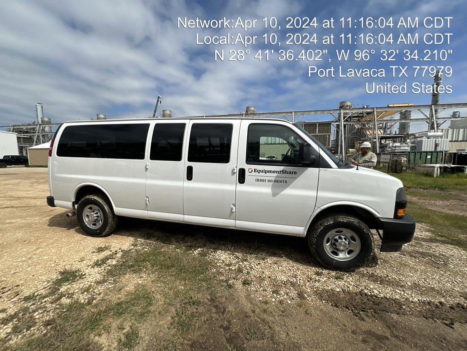 2023 CHEVROLET Express Van - Rental