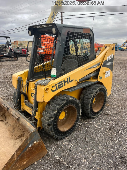 2016 GEHL R135
