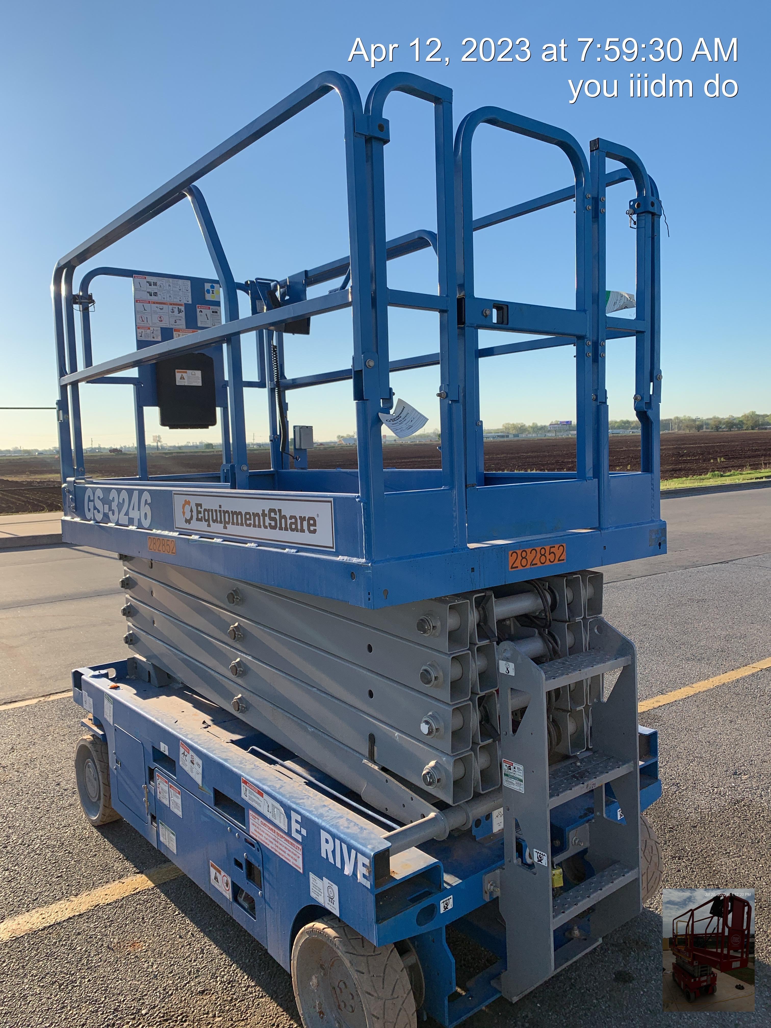 2022 GENIE GS-3246