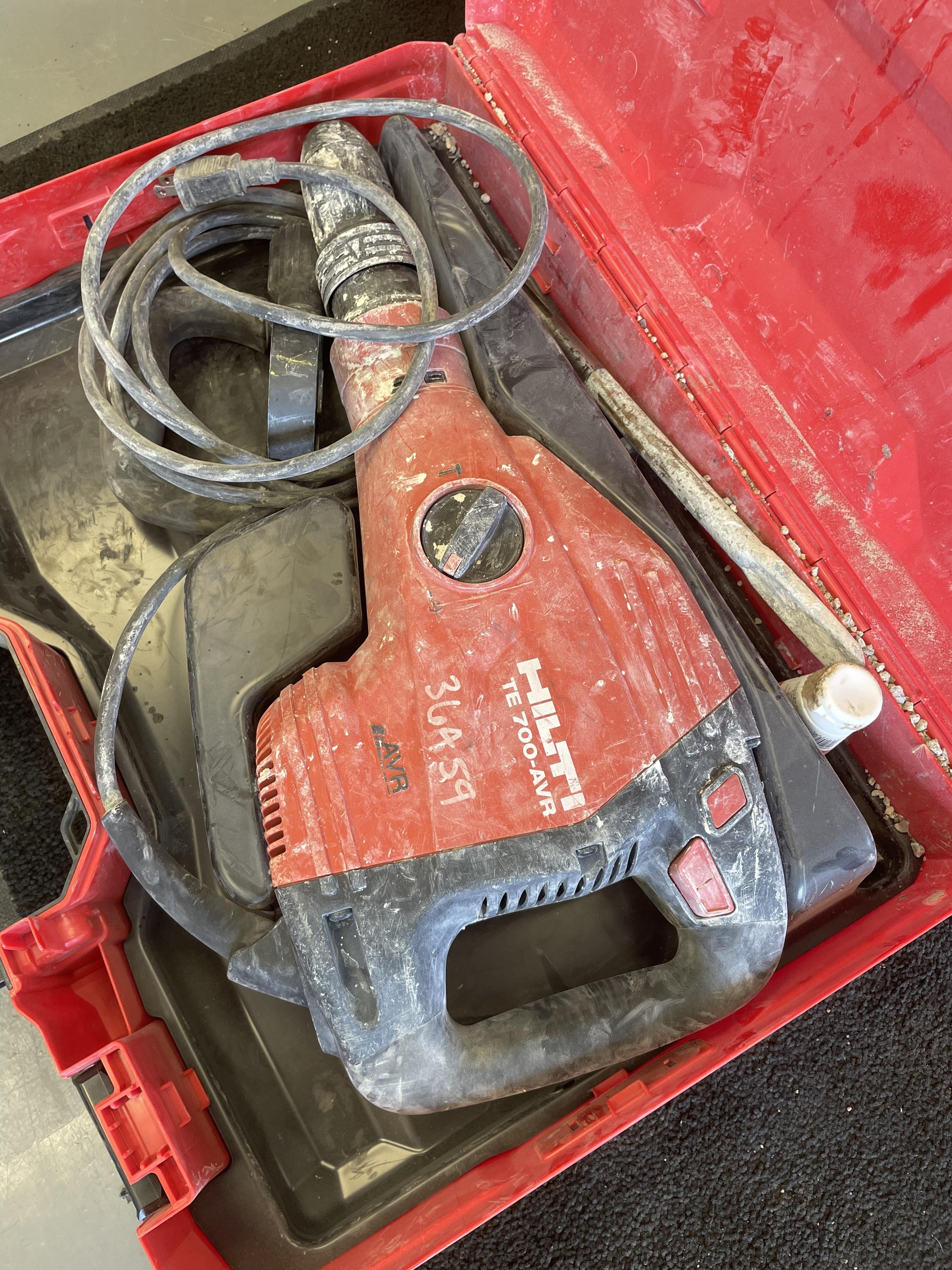 2019 HILTI TE 700-AVR