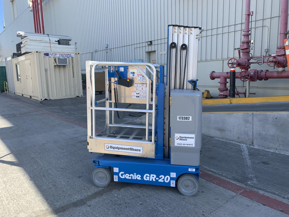 2021 GENIE GR-20