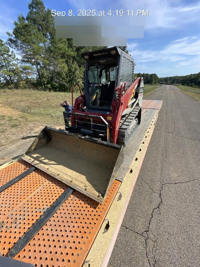 2025 ARROW MATERIAL HANDLING F5100CB - 72"