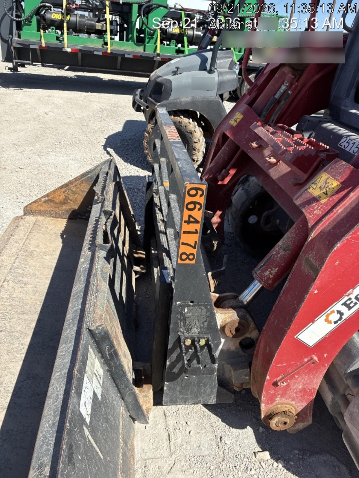 2026 ARROW MATERIAL HANDLING 72" Pallet Forks - Arrow