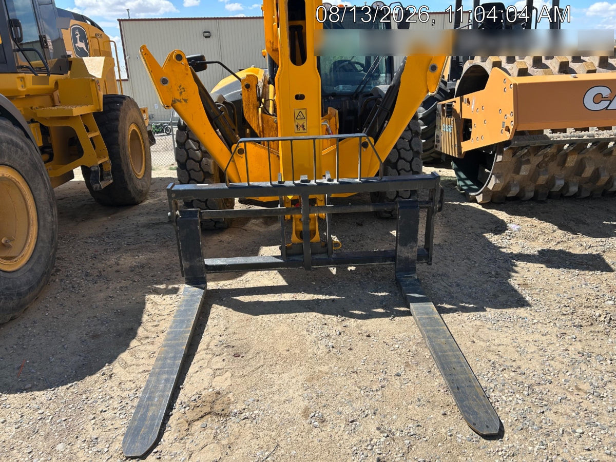 2026 JCB 512-56