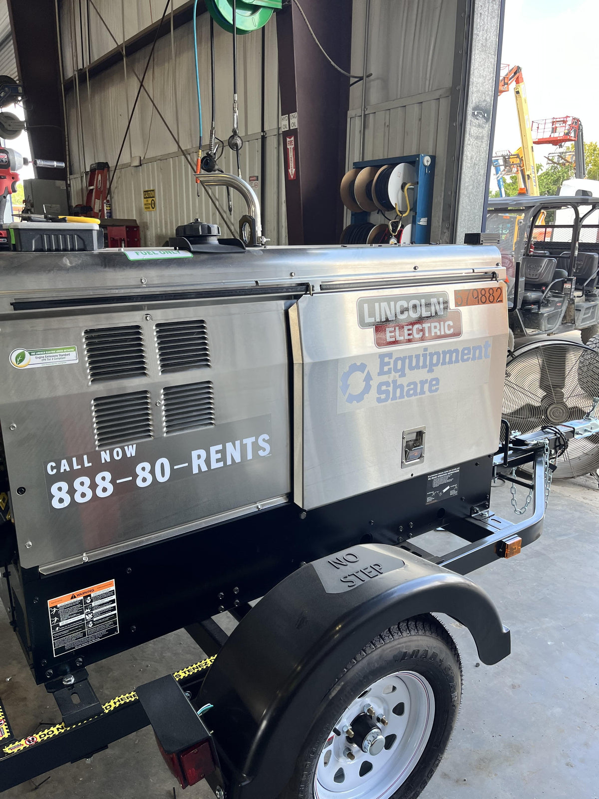 2025 LINCOLN ELECTRIC LE400