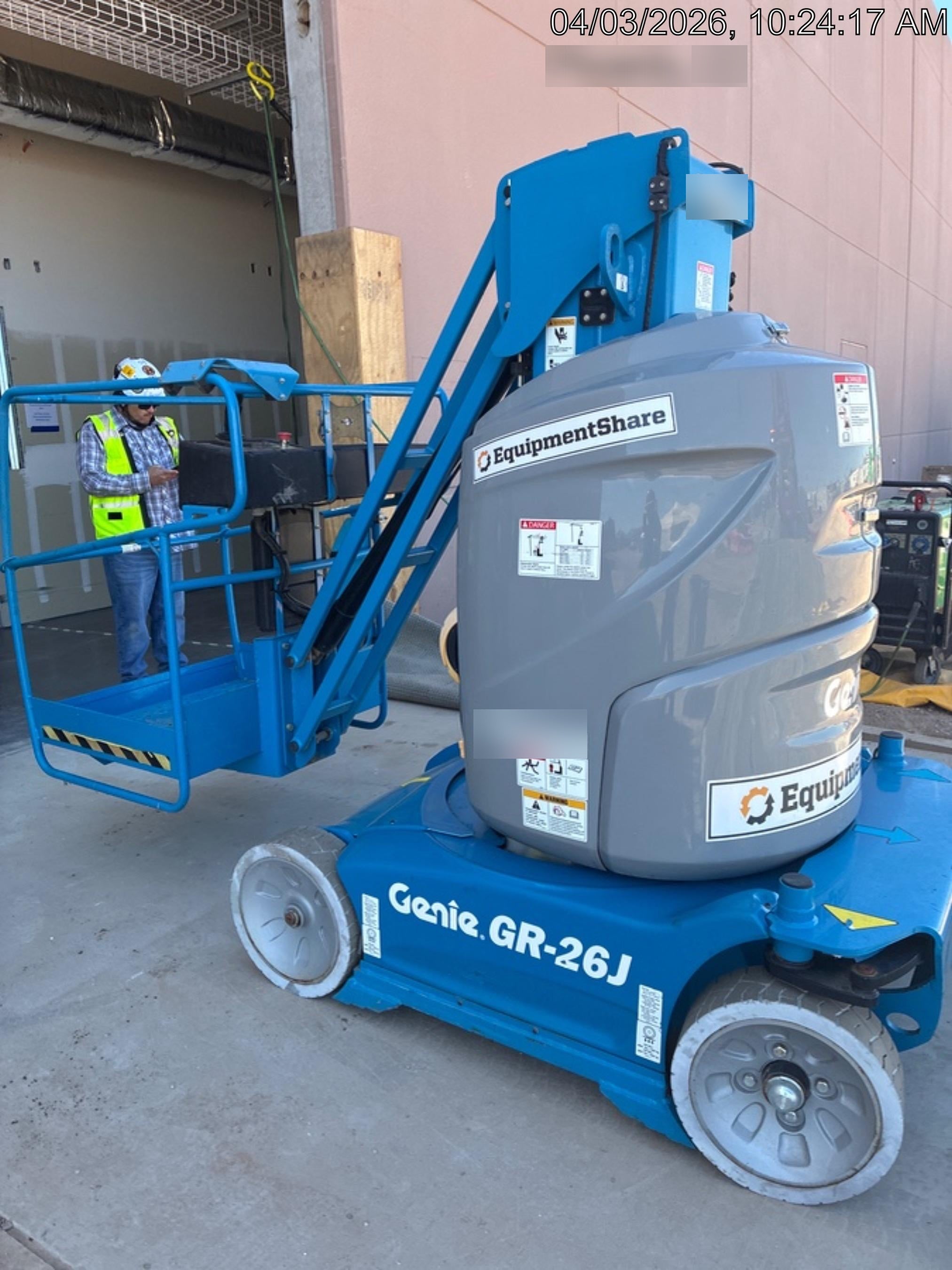 2020 GENIE GR-26J