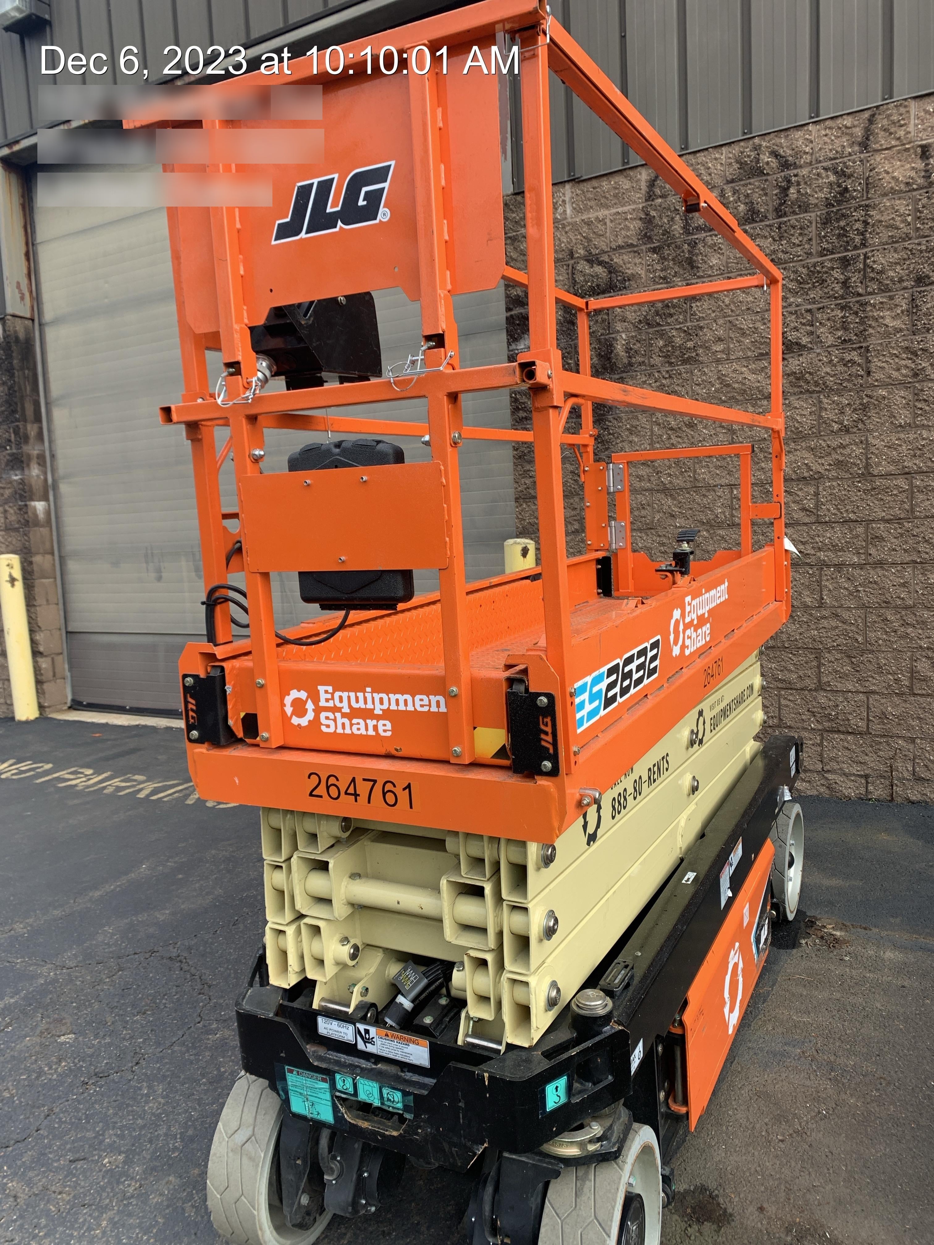 2022 JLG ES2632