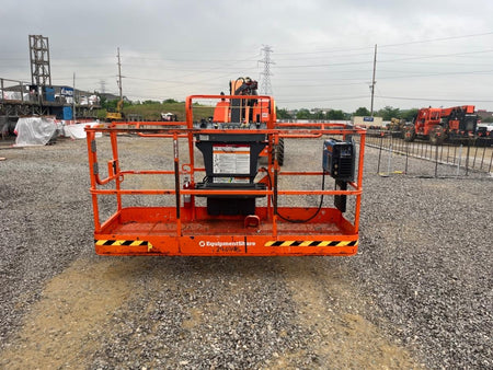 2023 JLG 860SJ