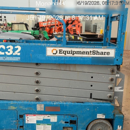 2018 Genie GS-3232 Genie GS-3232 Scissor Lift w/Standard Options