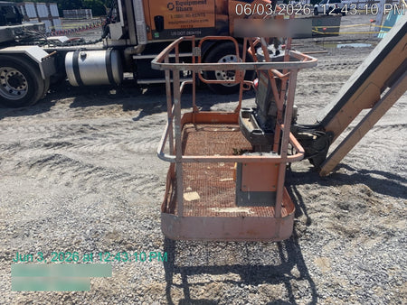 2022 JLG 660SJ