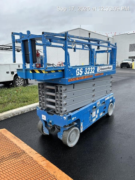 2021 GENIE GS-3232