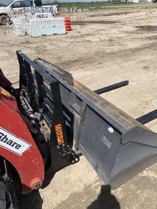 2024 ARROW MATERIAL HANDLING 72" Pallet Forks - Arrow