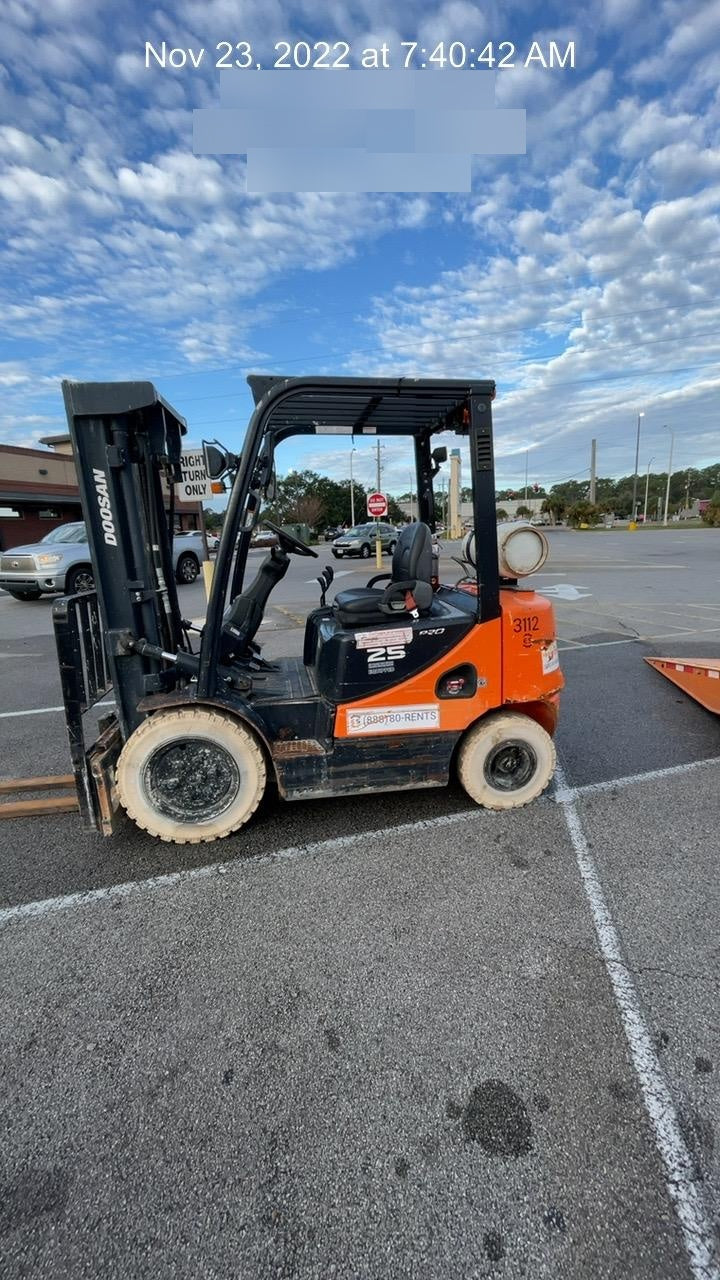2017 DOOSAN G25E-5