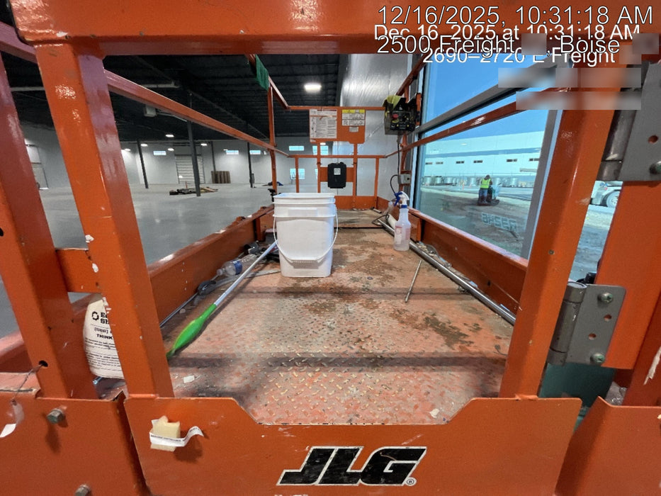 2021 JLG R3246