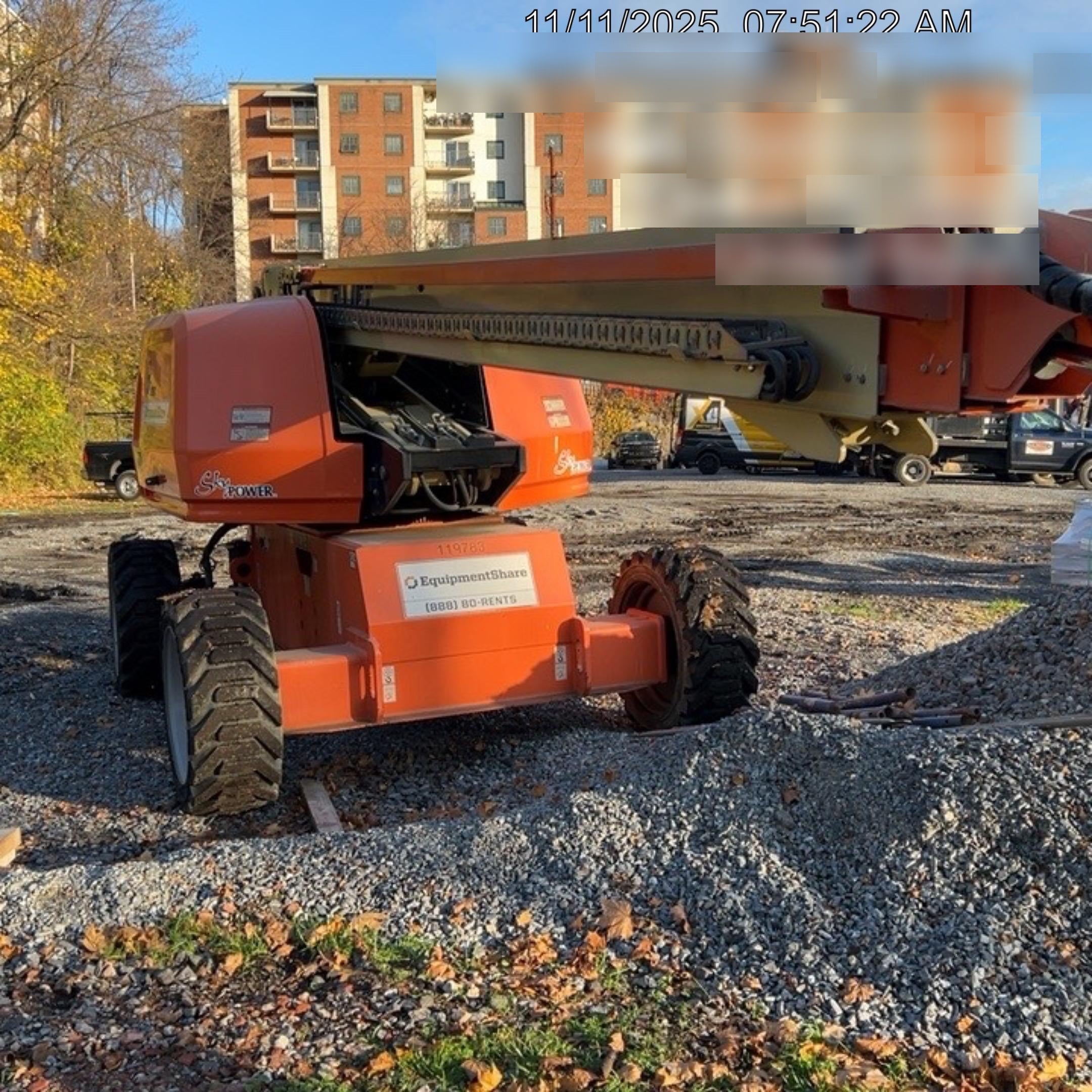 2021 JLG 660SJ
