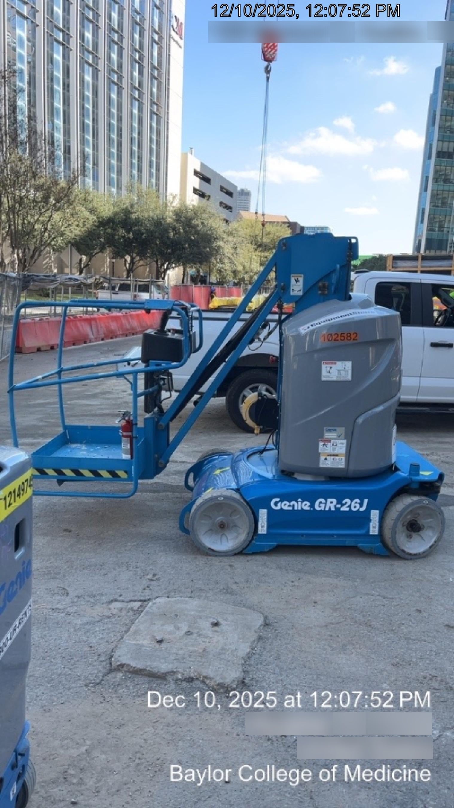 2020 GENIE GR-26J