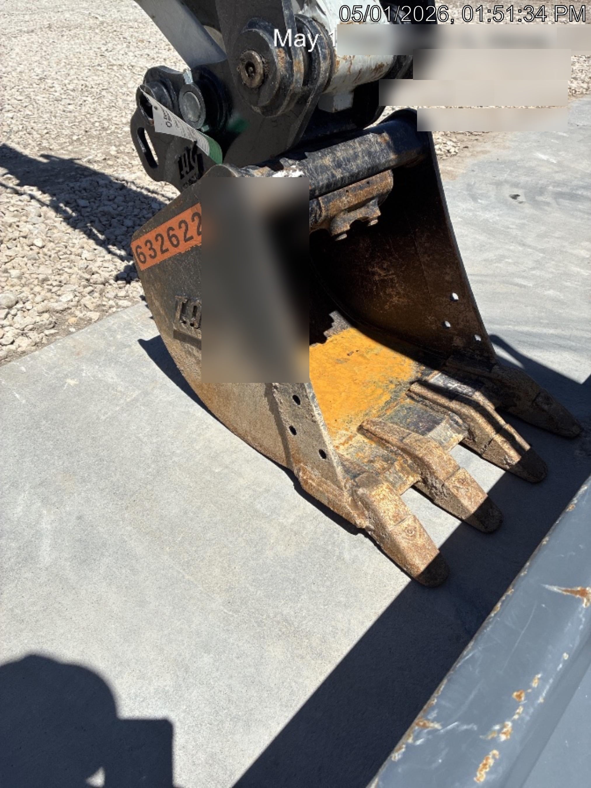 2025 TAKEUCHI 18" HD Bucket - Takeuchi
