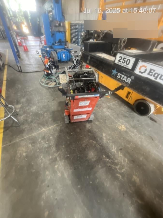 2023 HUSQVARNA FS520