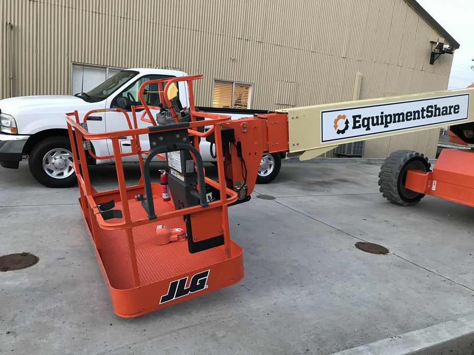 2019 JLG 600S 4WD