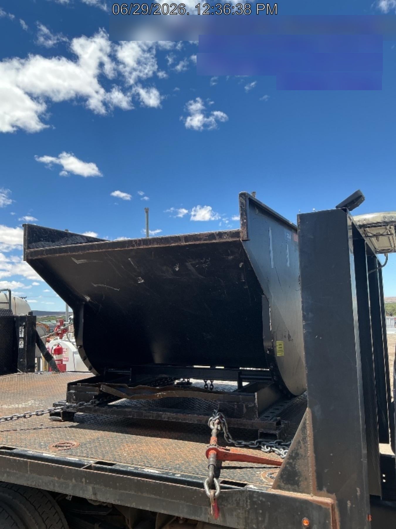 2025 STAR INDUSTRIES M-1820 - Self-Dump Hopper